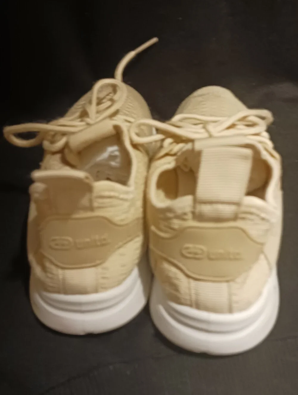 Untld Beige Knit Lace-Up Sneakers Sz 12 Unisex